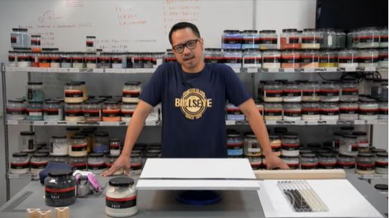 Bullseye Videos: Artists at Work - Miguel Unson - Warm Glass