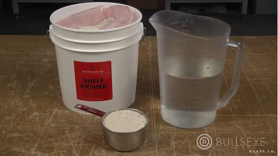 Bullseye Videos: Preparing Kiln Shelves - Warm Glass